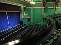 lowerstoft marina theatre gets new carpets